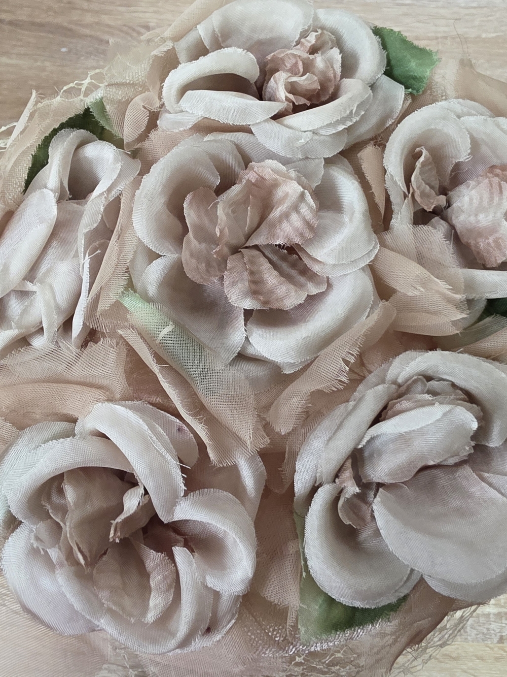 Vintage Women's Union Made Beige Floral Pillbox Fascinator Hat Mid 20th Century - Picture 5 of 7
